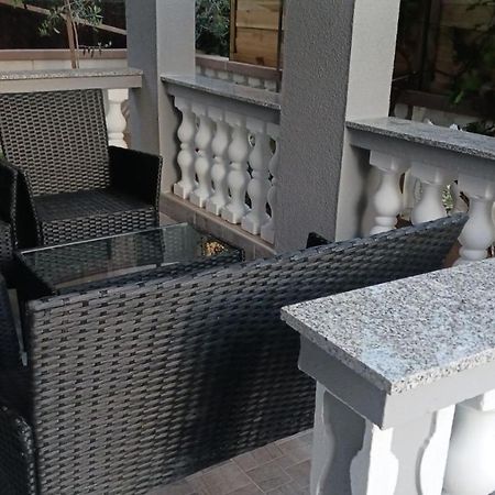 Apartmani Piskoric Vir Exteriör bild